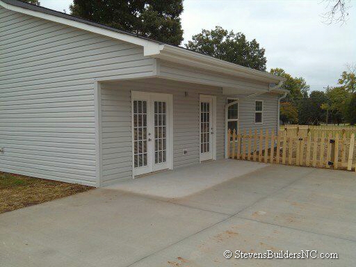 300 AYERSVILLE RD 03 300 AYERSVILLE RD 03